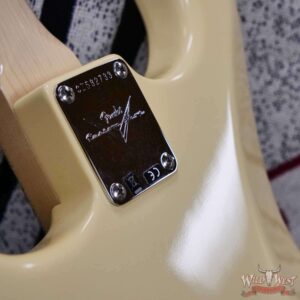 Fender Custom Shop 1968 Stratocaster LCC Deluxe Closet Classic Aged Vintage White 7.95 LBS - Image 13