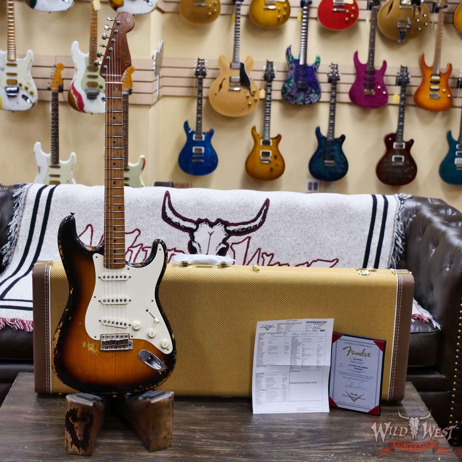 fender-dw-d1__wwg.jpg Fender Custom Shop Dale Wilson Masterbuilt 1955 Stratocaster Hand-Wound Pickups Relic 2 Tone Sunburst 6.70 LBS - Image 6