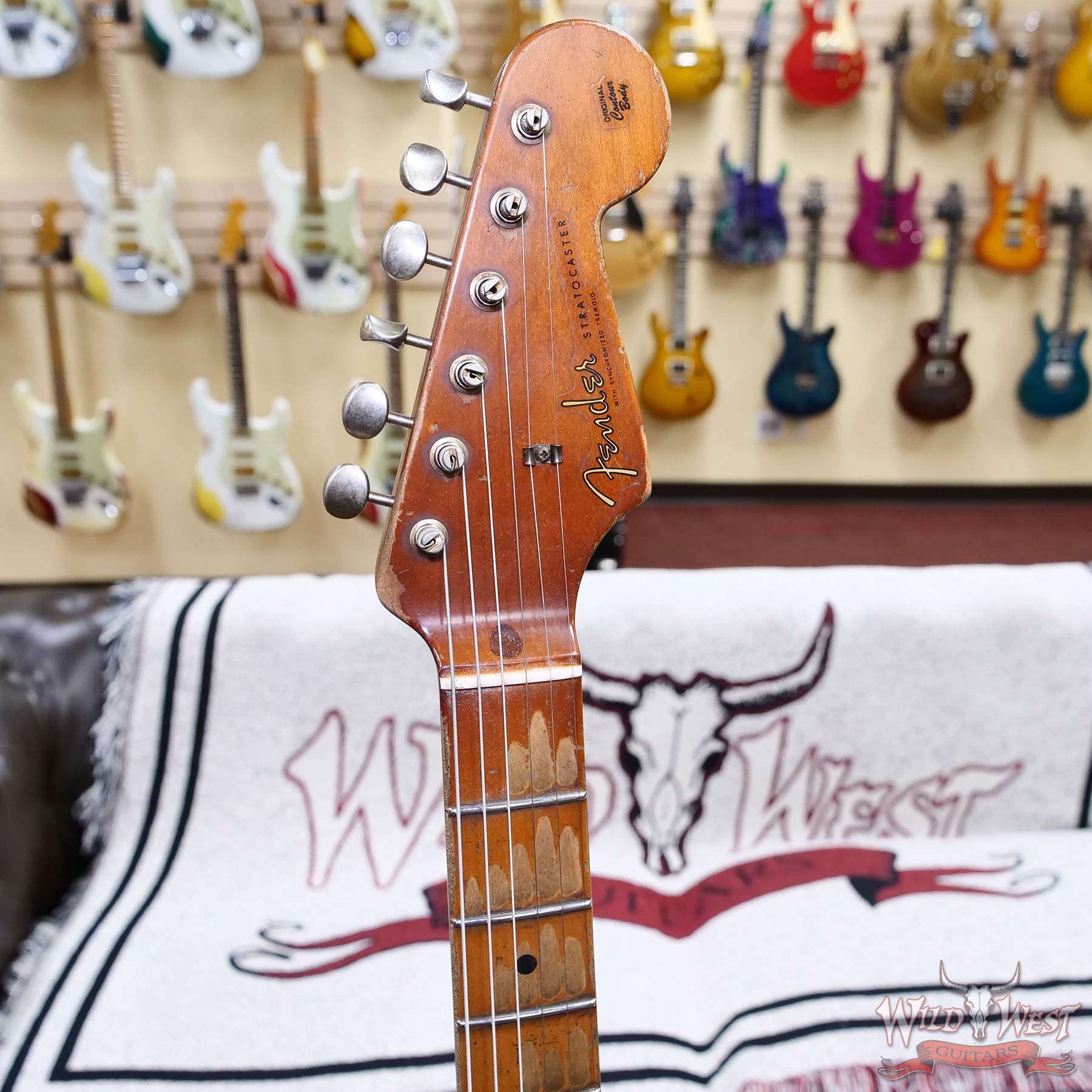 fender-dw-d2__wwg.jpg Fender Custom Shop Dale Wilson Masterbuilt 1955 Stratocaster Hand-Wound Pickups Relic 2 Tone Sunburst 6.70 LBS - Image 7
