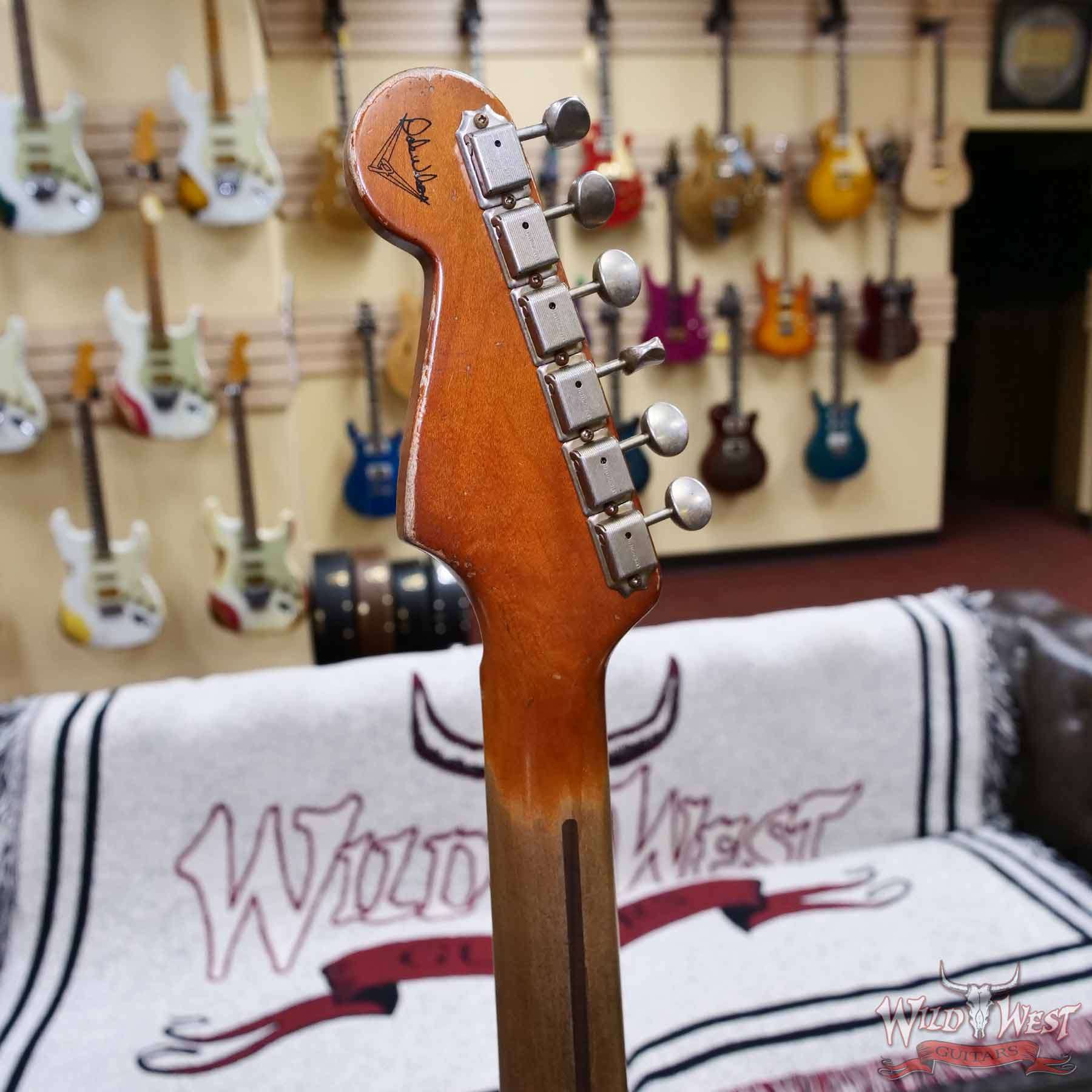 fender-dw-d4__wwg.jpg Fender Custom Shop Dale Wilson Masterbuilt 1955 Stratocaster Hand-Wound Pickups Relic 2 Tone Sunburst 6.70 LBS - Image 9