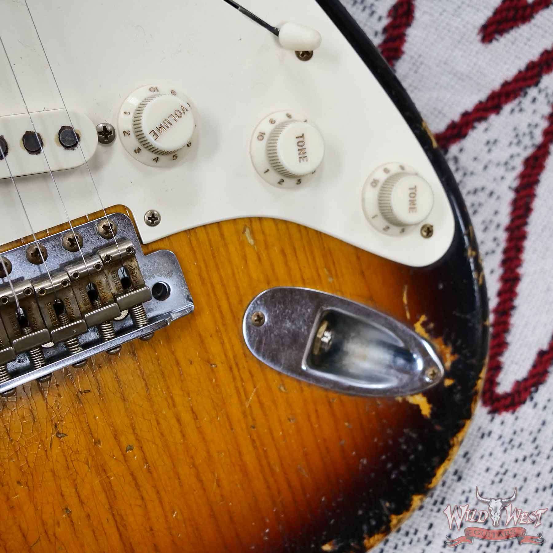 fender-dw-d8__wwg.jpg Fender Custom Shop Dale Wilson Masterbuilt 1955 Stratocaster Hand-Wound Pickups Relic 2 Tone Sunburst 6.70 LBS - Image 13