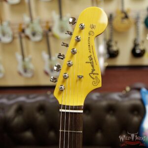 Fender Japan MIJ Traditional 60s Jazzmaster Limited Run Pink Paisley - Image 7