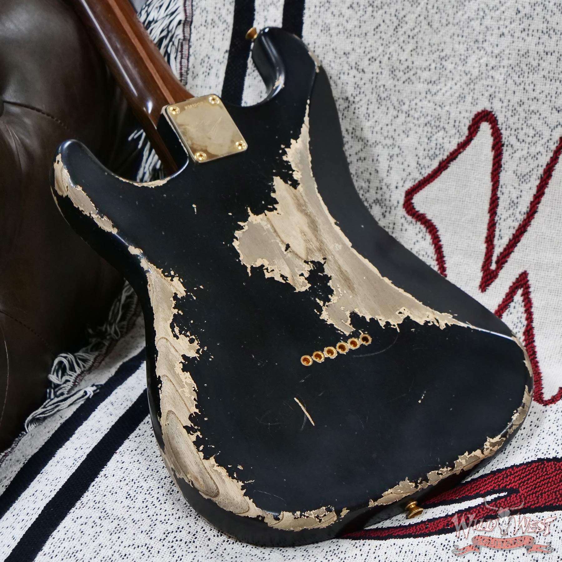 fender-km1202-d4__wwg.jpg Fender Custom Shop Kyle McMillin Masterbuilt 1957 Stratocaster Hardtail Brazilian Rosewood Neck Heavy Relic Black 6.90 LBS (US Only / No International Shipping) - Image 11