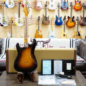 Fender Custom Shop Limited Edition 70th Anniversary 1954 Stratocaster Hardtail Relic Wide Fade 2 Tone Sunburst 6.90 LBS - Image 9