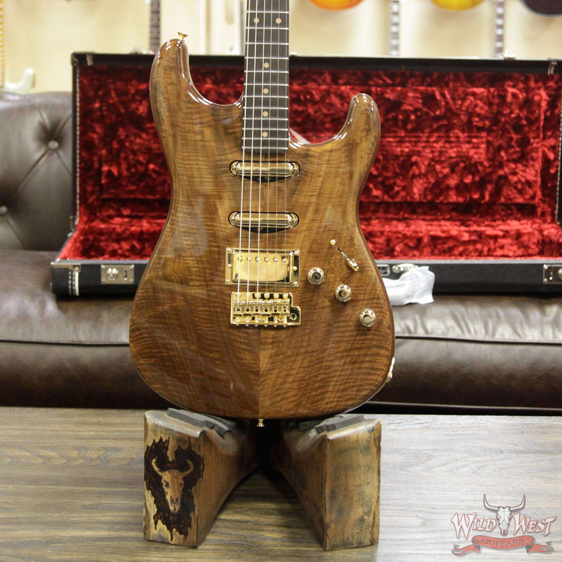 fender-mbdg-clarowalnut-startcz529712-d1__wwg.jpg 2018 Fender Custom Shop Masterbuilt Dennis Galuszka Artisan Claro Walnut Stratocaster HSS African Blackwood Board - Image 13