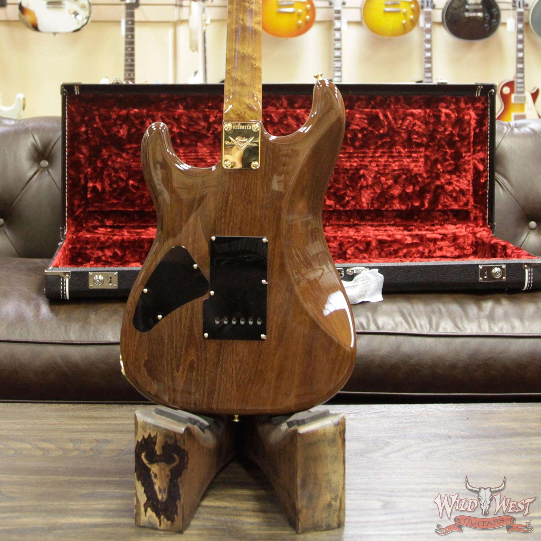 fender-mbdg-clarowalnut-startcz529712-d4__wwg.jpg 2018 Fender Custom Shop Masterbuilt Dennis Galuszka Artisan Claro Walnut Stratocaster HSS African Blackwood Board - Image 15