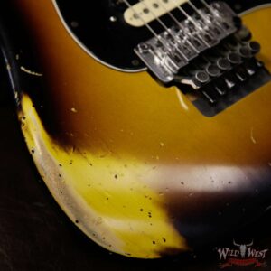 Fender Custom Shop John Cruz Masterbuilt 1965 Stratocaster HSS Floyd Rose Relic 3 Tone Sunburst - Image 13
