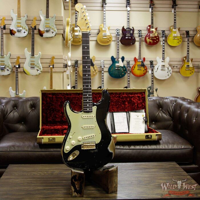 Fender Custom Shop Masterbuilt John Cruz Left Handed 1962 Stratocaster Heavy Relic Black over Sonic Blue - Image 12