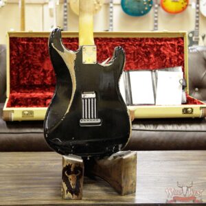Fender Custom Shop Masterbuilt John Cruz Left Handed 1962 Stratocaster Heavy Relic Black over Sonic Blue - Image 15