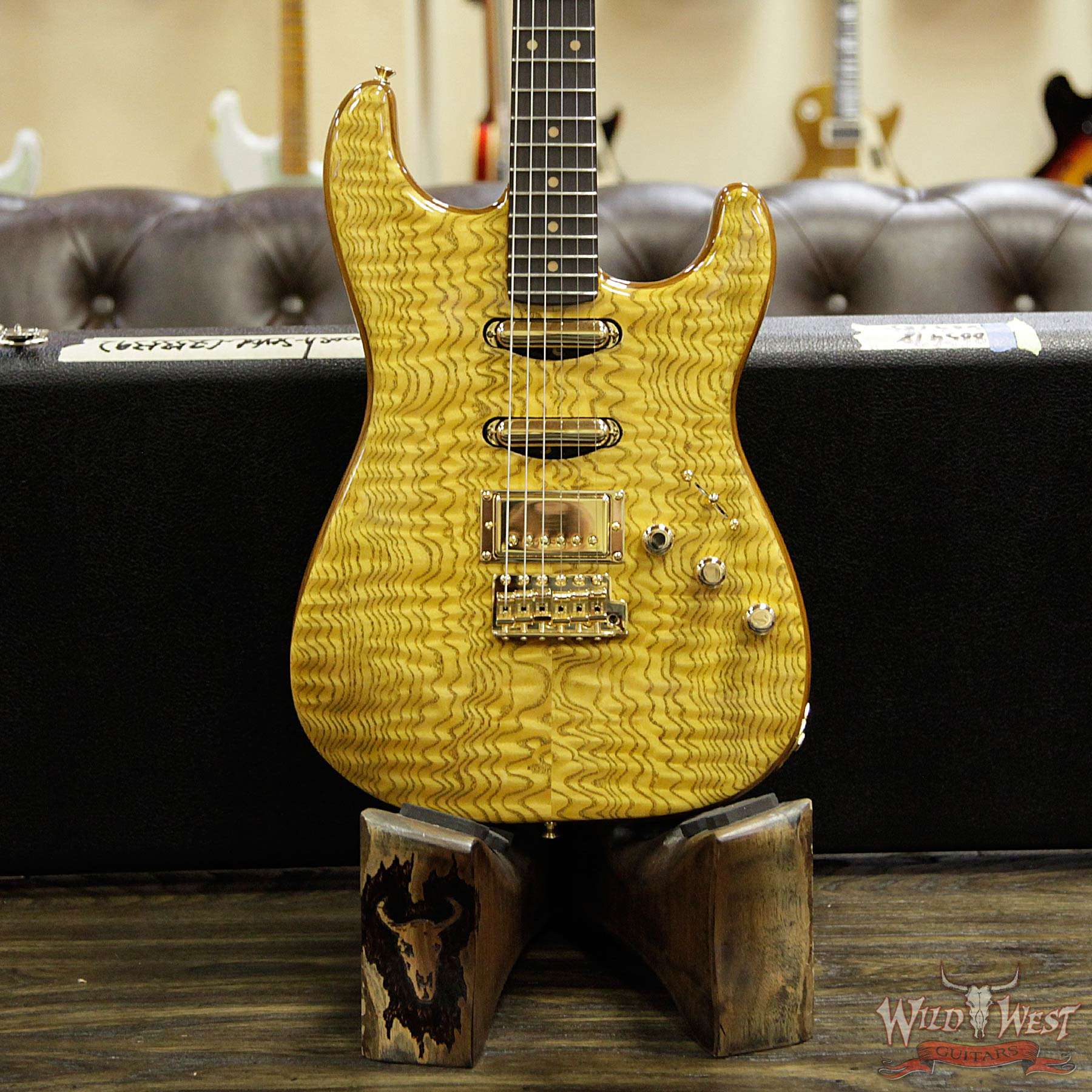 fender-mbpw-artisan-tamoash-strat-cz535392-d1__wwg.jpg Fender Custom Shop Paul Waller Masterbuilt Artisan Stratocaster HSS Tamo Ash Top African Blackwood Board - Image 11