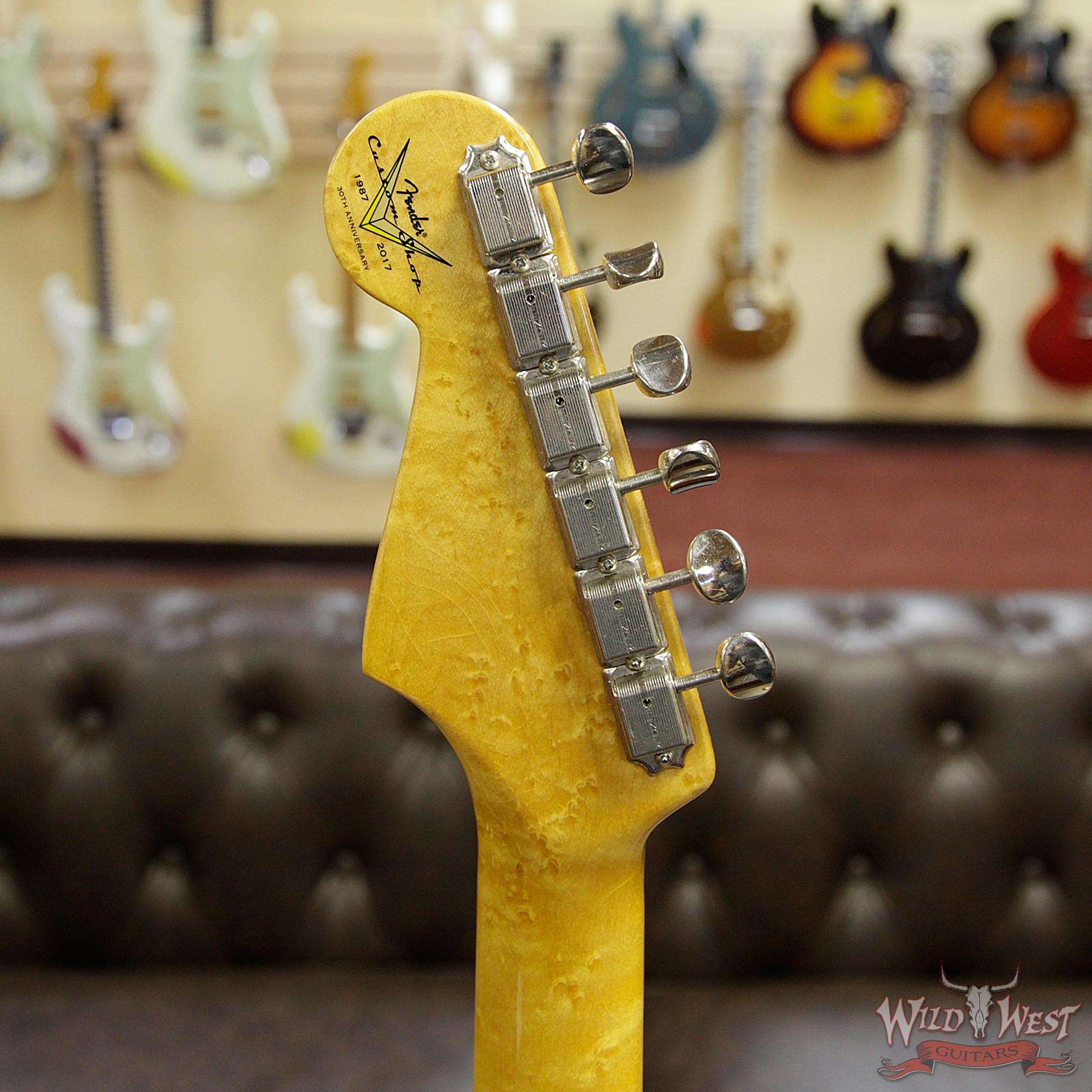 fender-postmodern-strat-lcc-copper-xn1408-hb__wwg.jpg Fender Custom Shop Postmodern Stratocaster Lush Closet Classic Birdseye Maple Neck Faded Copper - Image 14