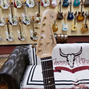 Fender Custom Shop Robert Cray Signature Stratocaster Hardtail AA Birdseye Maple Neck NOS Violet 7.45 LBS - Image 7