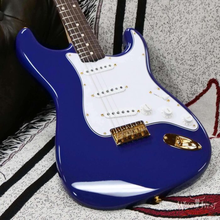 Fender Custom Shop Robert Cray Signature Stratocaster Hardtail AA Birdseye Maple Neck NOS Violet 7.45 LBS - Image 11