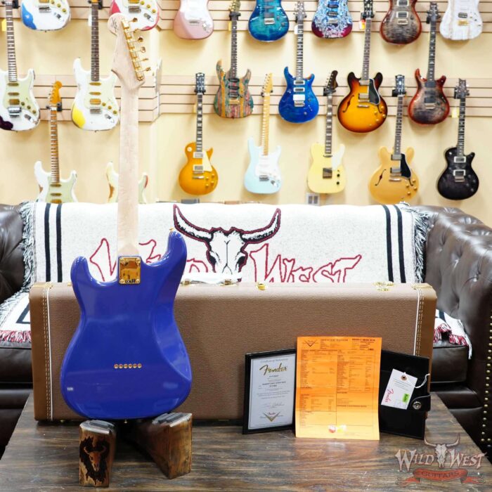Fender Custom Shop Robert Cray Signature Stratocaster AA Birdseye Maple Neck Hardtail NOS Violet 7.50 LBS - Image 9