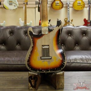Fender Custom Shop Limited Edition John Cruz Masterbuilt Stevie Ray Vaughan Stratocaster Aged 3 Tone Sunburst - Image 12