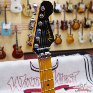 Fender American Ultra Luxe Stratocaster Floyd Rose HSS Maple Fingerboard Silverburst - Image 6