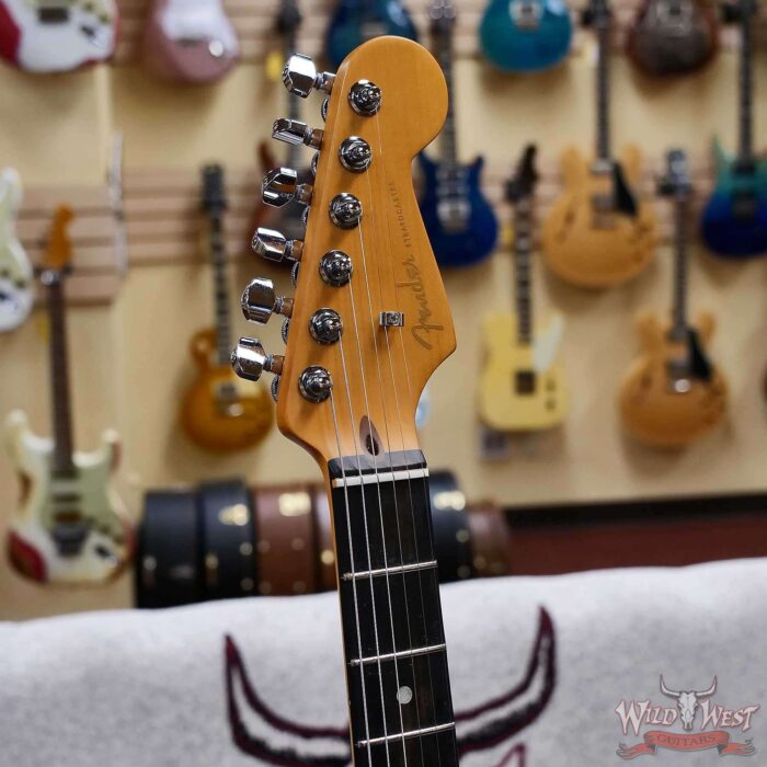 Fender American Ultra II Stratocaster HSS Ebony Fingerboard Ultraburst 7.50 LBS - Image 6
