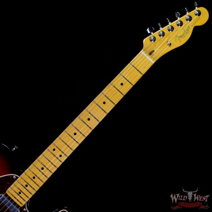 Fender American Professional II Telecaster Maple Fingerboard 3-Color Sunburst - Image 4