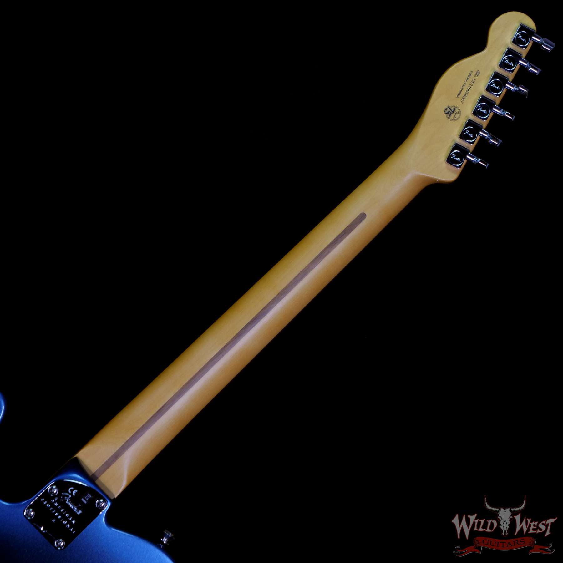 fender-us210034067-c3__wwg.jpg Fender American Professional II Telecaster Rosewood Fingerboard Dark Night - Image 5