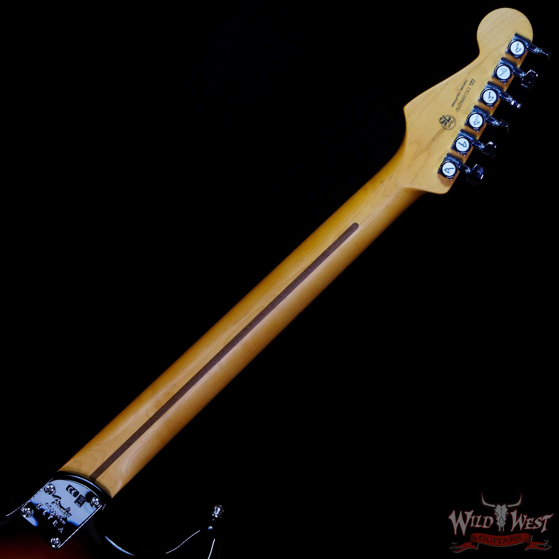 fender-us210062797-c3__wwg.jpg Fender American Ultra Stratocaster SSS Maple Fingerboard with S-1 Switch Ultraburst - Image 5