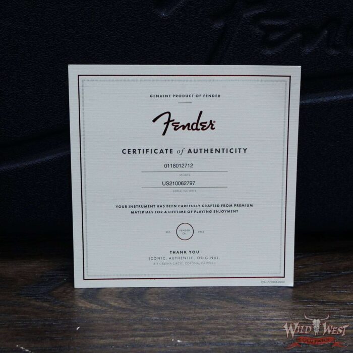 Fender American Ultra Stratocaster SSS Maple Fingerboard with S-1 Switch Ultraburst - Image 12