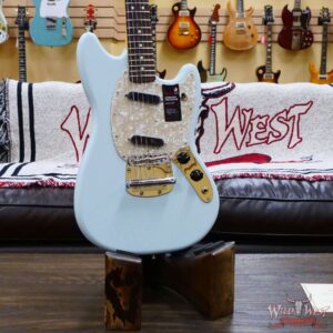 Fender American Performer Mustang Rosewood Fingerboard Satin Sonic Blue - Image 8