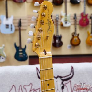Fender 75th Anniversary Commemorative Ash Telecaster Maple Fingerboard 2-Color Bourbon Burst - Image 7