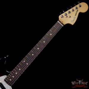 Fender American Performer Mustang Rosewood Fingerboard 3-Color Sunburst 7.30 LBS - Image 4