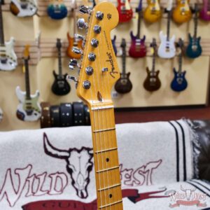 Fender American Ultra Luxe Vintage ‘50s Stratocaster Ash Body Maple Fingerboard White Blonde 8.1 lbs - Image 7