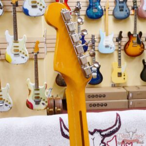 Fender American Vintage II 1957 Stratocaster Maple Neck 2-Color Sunburst 7.75 LBS - Image 8