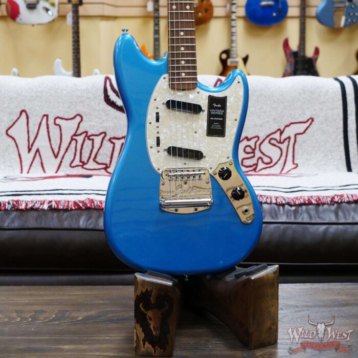 Fender Vintera ‘60s Mustang Pau Ferro Fingerboard Lake Placid Blue - Image 6