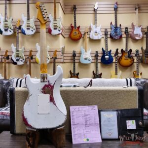 Fender Custom Shop Wild West White Lightning Stratocaster HSH Floyd Rose Mpaple Board 22 Frets Heavy Relic Lipstick Pink Metallic 8.05 LBS - Image 11