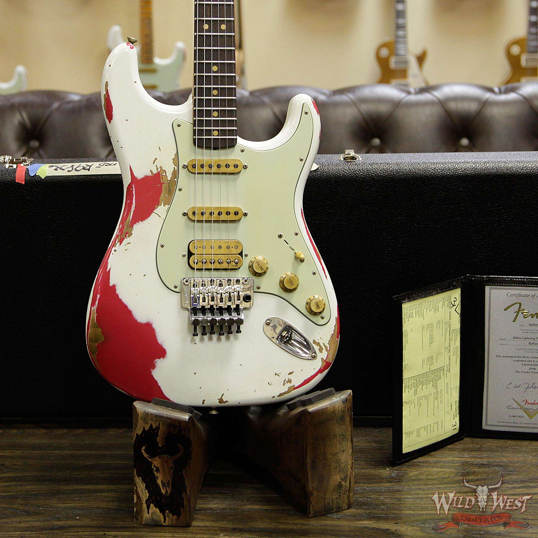 fender-wl-fr-hss-rw-owtfdfrd-r98230-d1__wwg.jpg Fender Custom Shop White Lightning HSS Floyd Rose Stratocaster Rosewood Fretboard 21 Frets Torino Red - Image 12