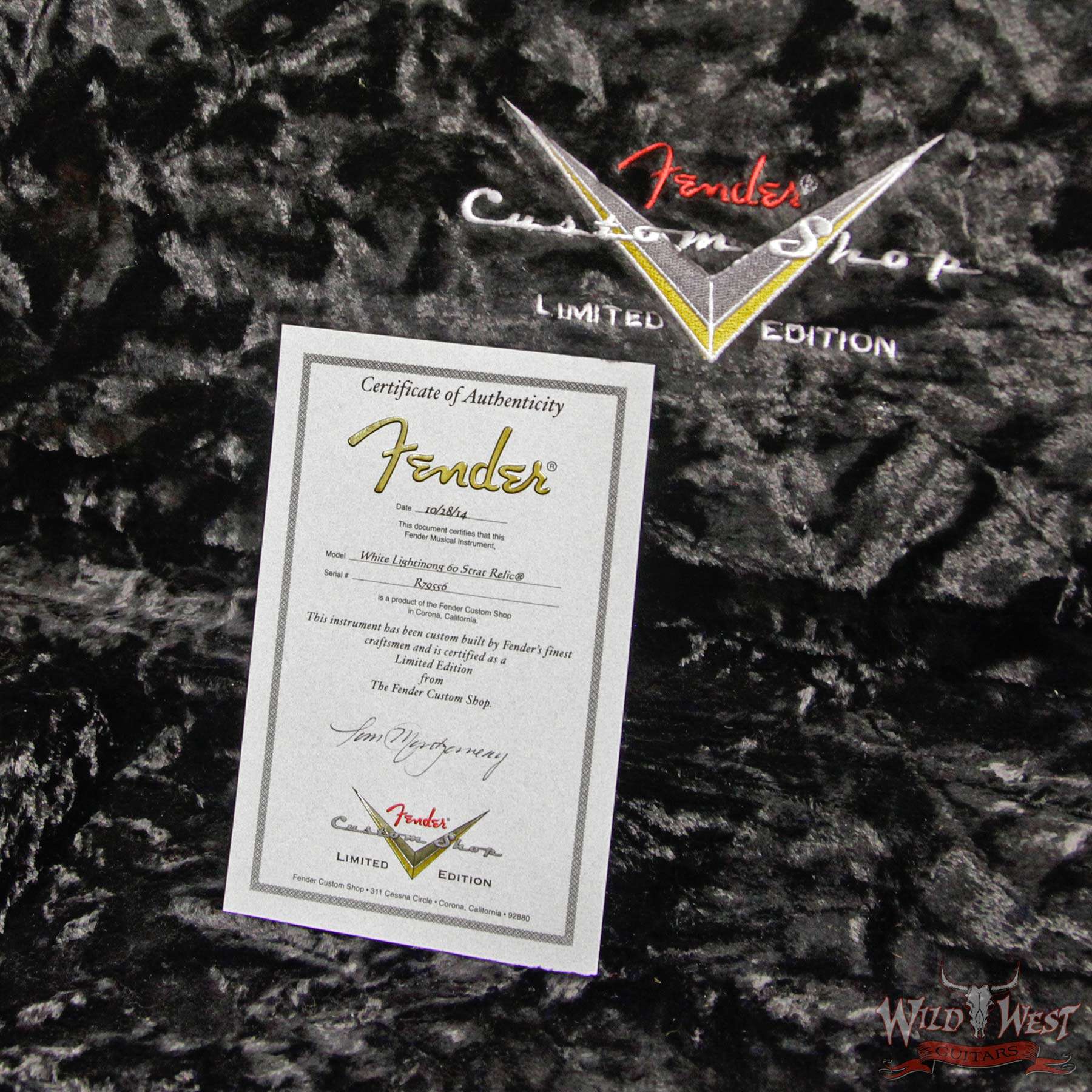 fender-wl-yel-r79556-ct__wwg.jpg Fender Custom Shop White Lightning Stratocaster Heavy Relic Floyd Rose HSS 21 Maple Neck 3 Tone Sunburst - Image 16