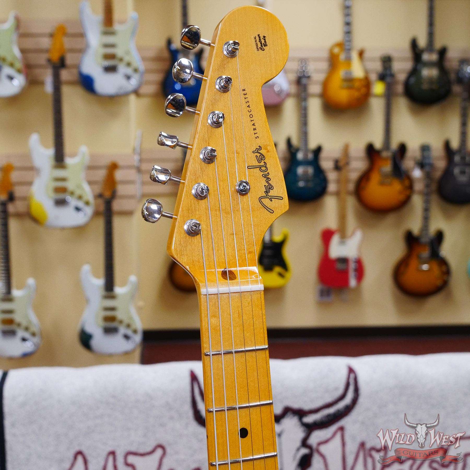 fendercs-1955strat-r127739-d2__wwg.jpg Fender Custom Shop Vintage Custom ‘55 1955 Hardtail Stratocaster Time Capsule Package Aged Sea Foam Green - Image 7
