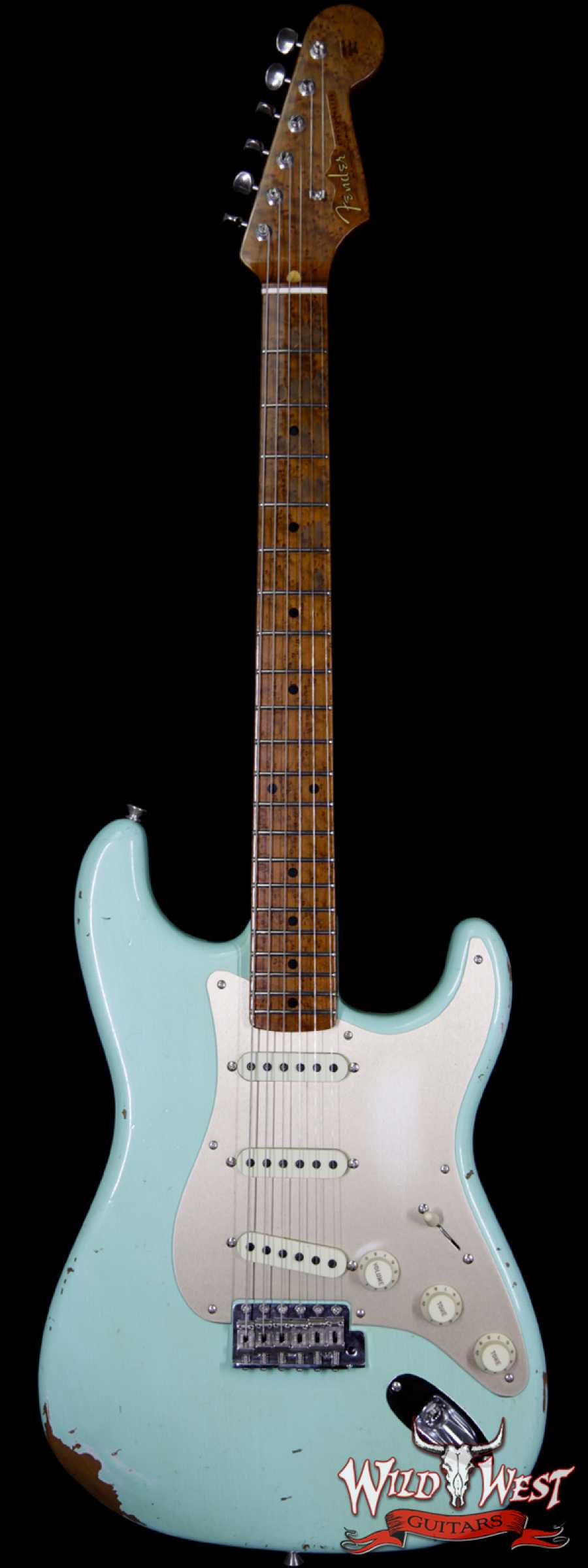 fendercs-1956-rst-relic-sfg-cz532765-main__wwg_large.jpg 2017 NAMM Fender Custom Shop 30th Anniversary LTD 1956 Roasted Stratocaster Relic Faded Surf Green - Image 1