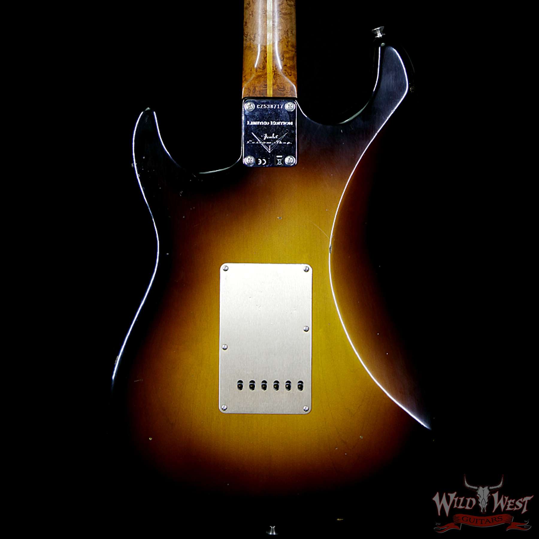 fendercs-1956rststrat-2ts-cz538717-bb__wwg.jpg Fender Custom Shop 1956 Stratocaster Relic Roasted Birdeye Maple Neck 2 Tone Sunburst - Image 6