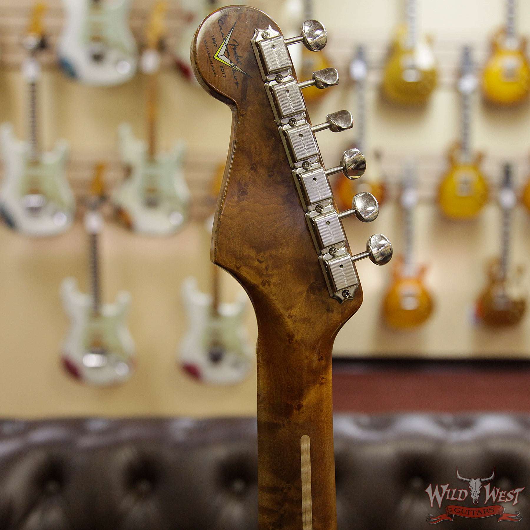 fendercs-1956rststratrelic-cz539382-hb__wwg.jpg Fender Custom Shop 1956 Roasted Stratocaster Relic Birdseye Neck & Fingerboard Aged Black - Image 9