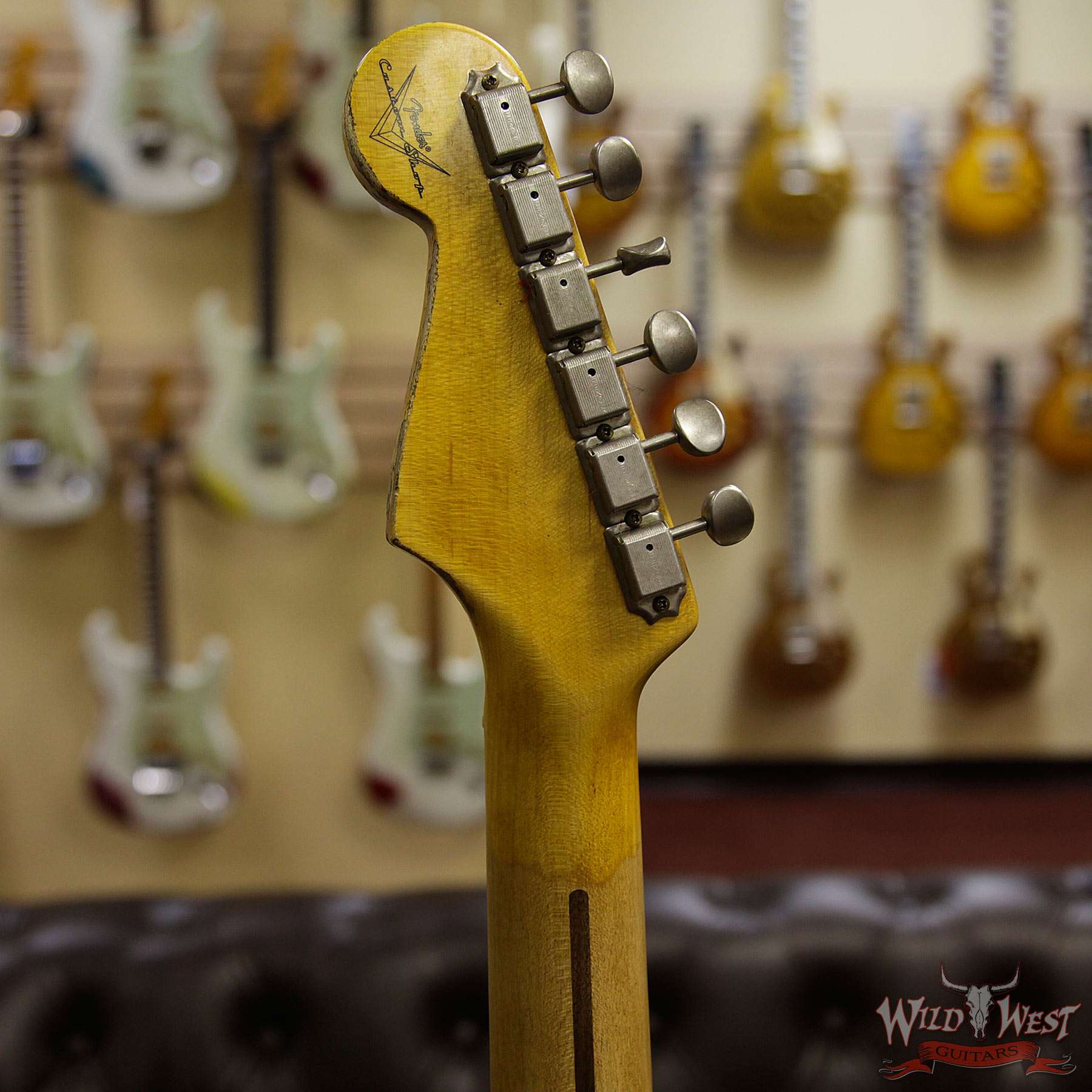 fendercs-1956strathssgr-mattearmy2-r95624-hb__wwg.jpg Fender Custom Shop 1956 Stratocaster HSS Heavy Relic Matte Army 2 - Image 9