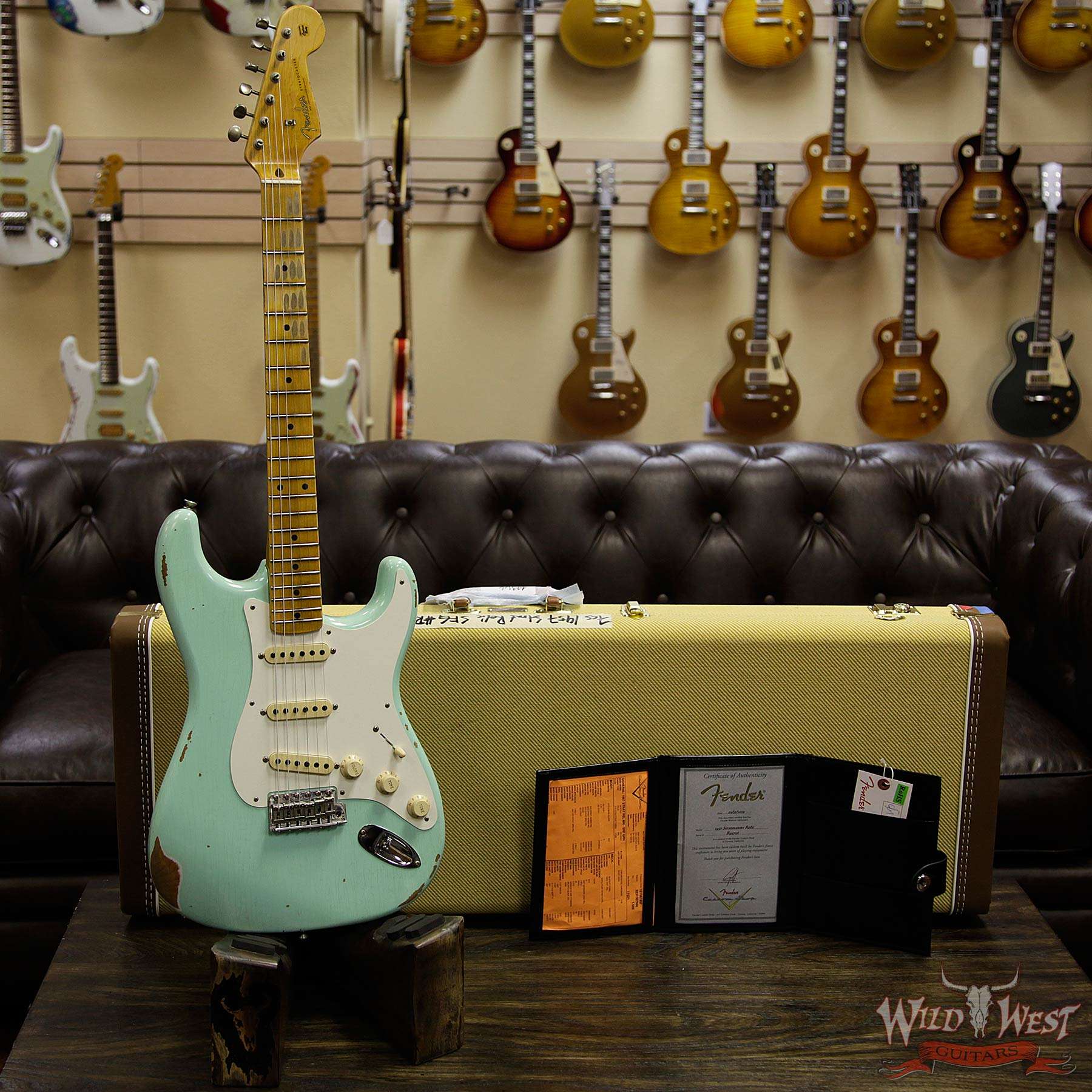 fendercs-1957strathr-sfg-r95726-d1__wwg.jpg Fender Custom Shop 1957 Stratocaster Relic Maple Neck Surf Green - Image 11