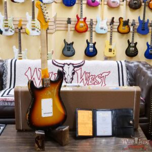 Fender Custom Shop 1961 Stratocaster Heavy Relic Super Faded Aged 3 Tone Sunburst - Image 10