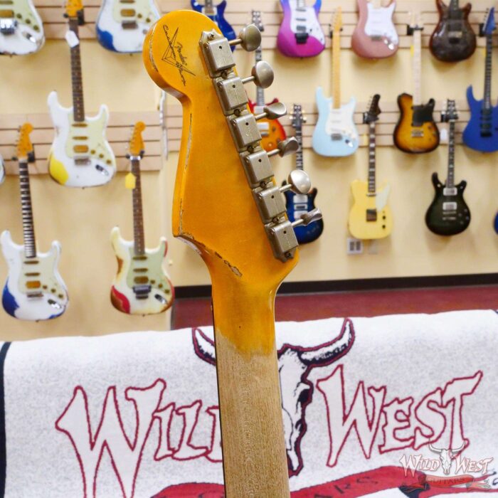 Fender Custom Shop 1961 Stratocaster Heavy Relic Super Faded Aged 3 Tone Sunburst - Image 11