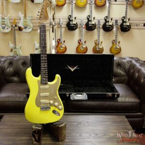 2017 NAMM Fender Custom Shop 30th Anniversary LTD 1960 Roasted Stratocaster Relic Graffiti Yellow - Image 12