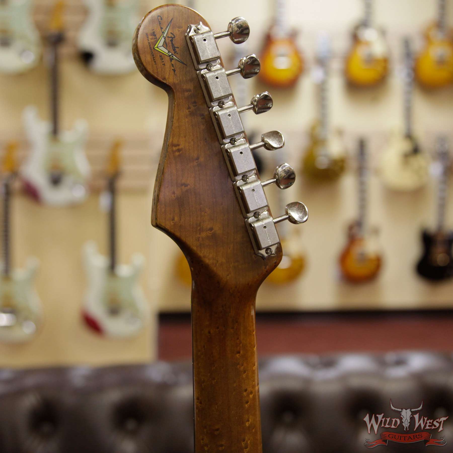 fendercs-1960rststrat-aow-cz5394711-hb__wwg.jpg Fender Custom Shop Roasted 1960 Stratocaster Relic 3A Birdseye Maple Neck 3A Rosewood Board Aged Olympic White - Image 7