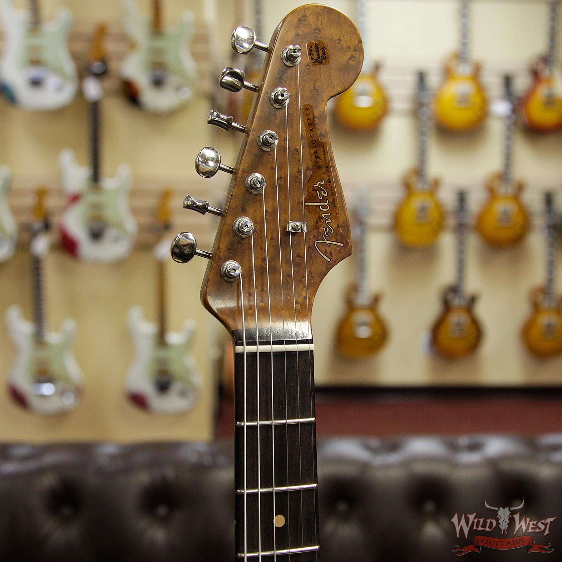 fendercs-1960rststrat-aow-cz539865-hf__wwg.jpg Fender Custom Shop 1960 Roasted Stratocaster Relic AAA Birdseye Maple Neck 3A Rosewood Slab Board Aged Vintage White - Image 7