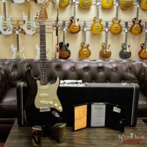 Fender Custom Shop 1960 Roasted Stratocaster Relic Birdseye Maple Neck AAA Rosewood Board Black - Image 11