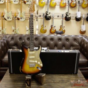 2017 NAMM Fender Custom Shop 30th Anniversary LTD 1960 Roasted Stratocaster Relic 3 Tone Sunburst - Image 12