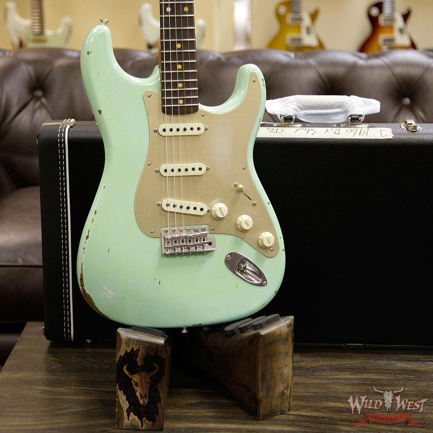 fendercs-1960rststratocaster-sfg-cz532860-d2__wwg.jpg 2017 NAMM Fender Custom Shop 30th Anniversary LTD 1960 Roasted Stratocaster Relic Aged Surf Green - Image 13