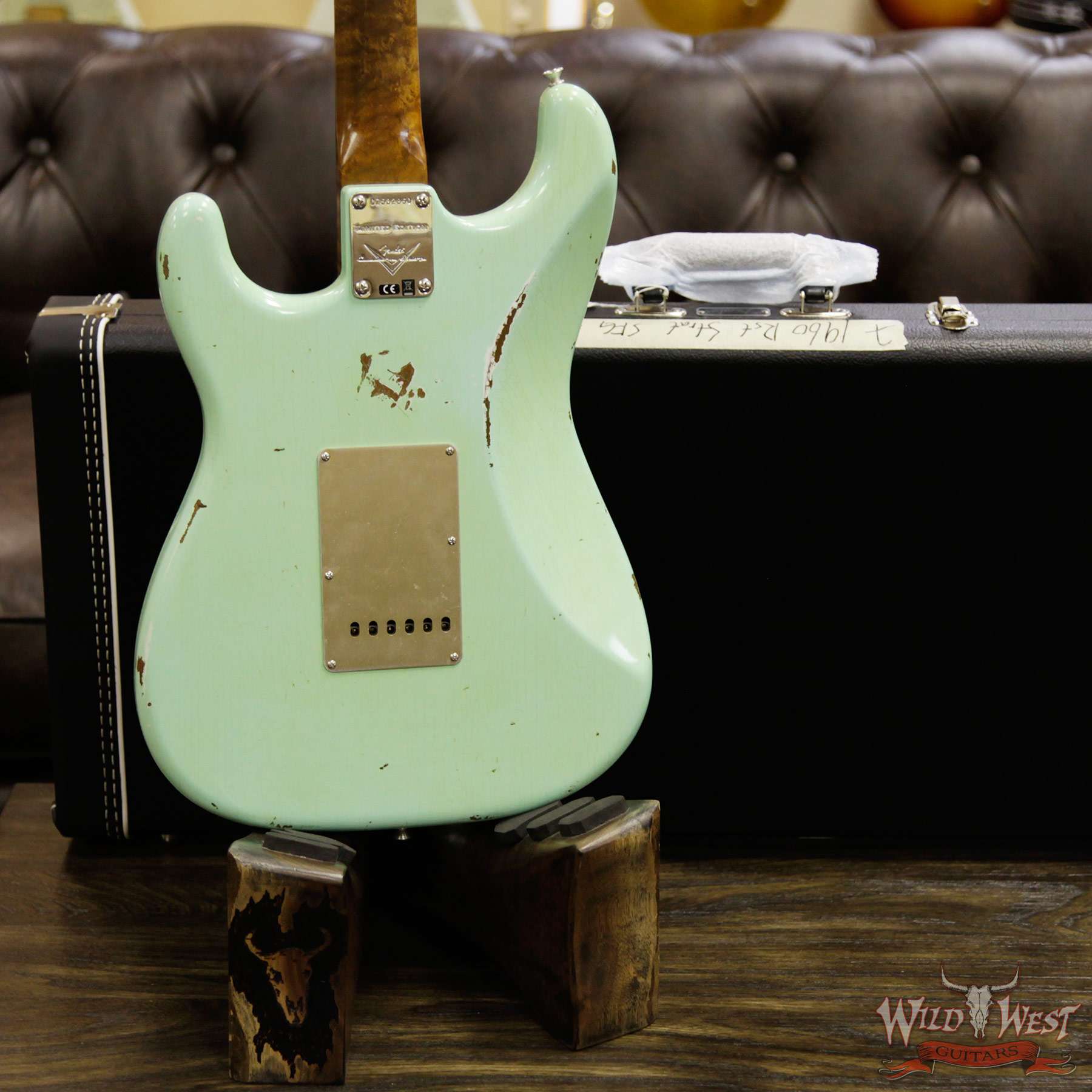 fendercs-1960rststratocaster-sfg-cz532860-d4__wwg.jpg 2017 NAMM Fender Custom Shop 30th Anniversary LTD 1960 Roasted Stratocaster Relic Aged Surf Green - Image 15