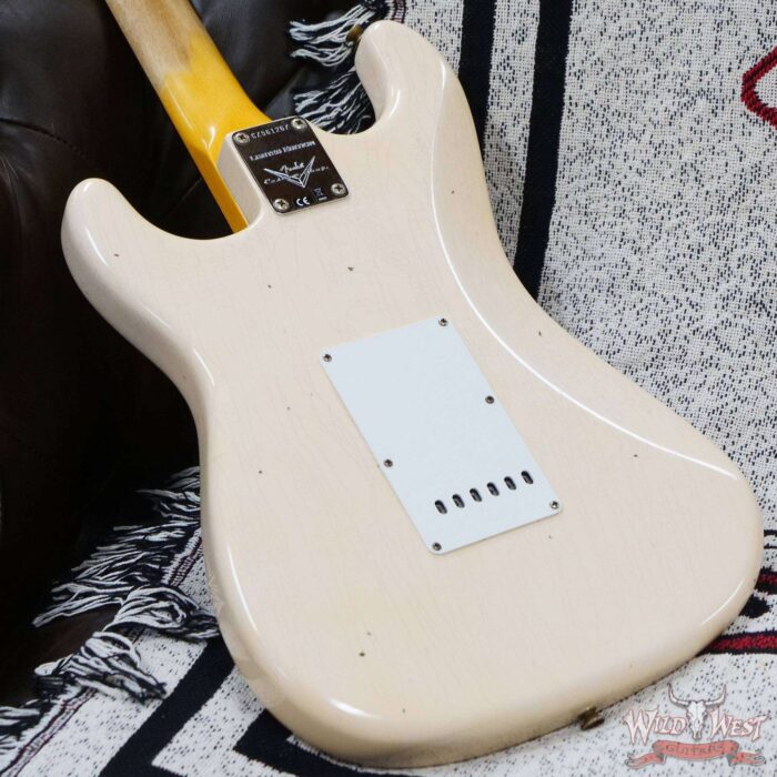 Fender Custom Shop Limited Edition 1960 Stratocaster Journeyman Relic Super Faded Aged Shell Pink - Image 12